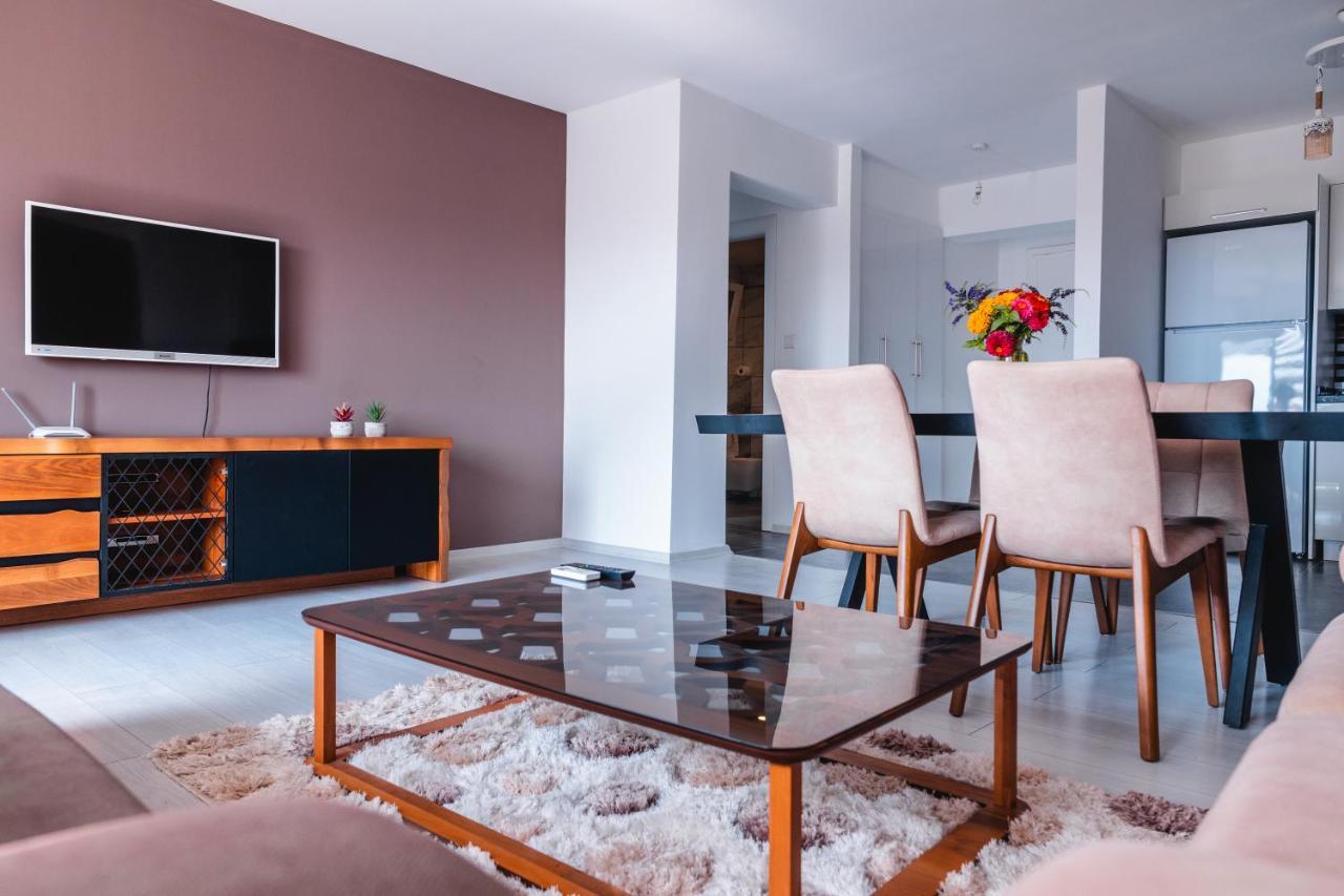 Edelweiss A Block Hotel Residence Trikomo Luaran gambar
